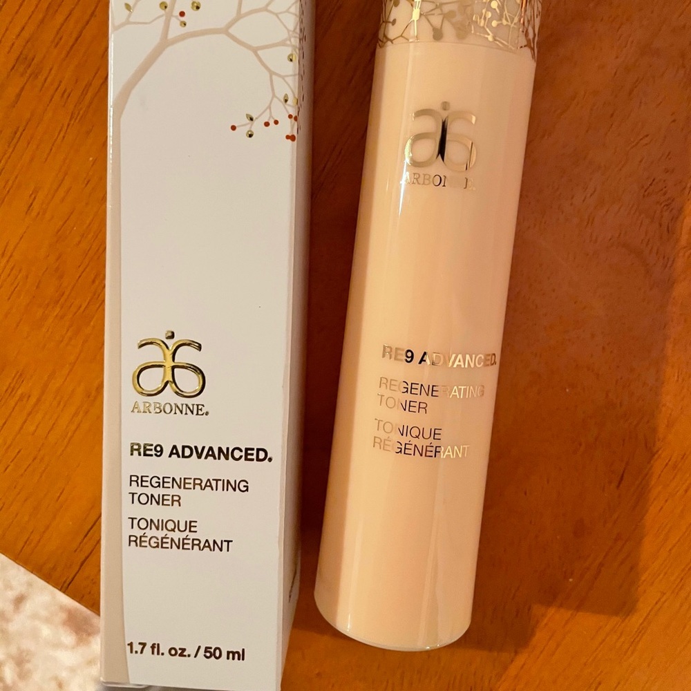 Arbonne Re9 advanced toner
